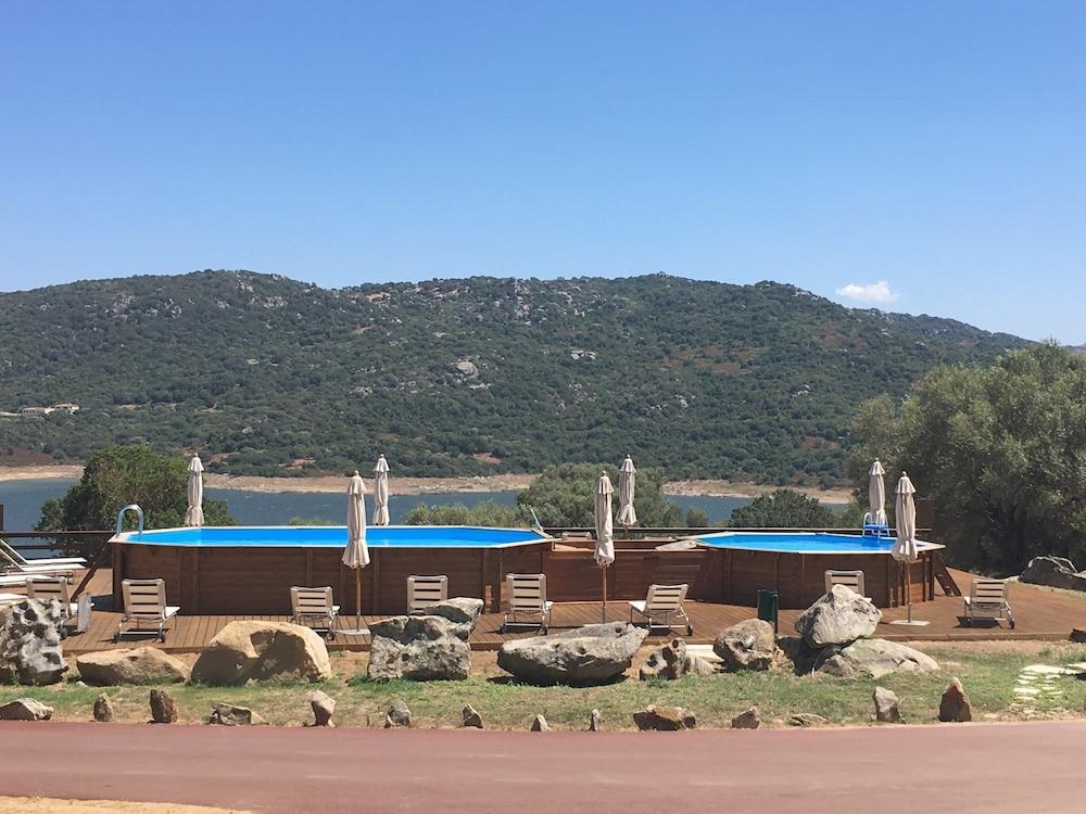 Liscia Country Relais Vendégház Sant'Antonio di Gallura Kültér fotó