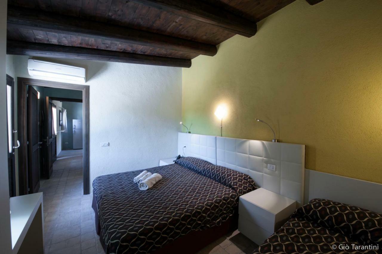 Liscia Country Relais Vendégház Sant'Antonio di Gallura Kültér fotó