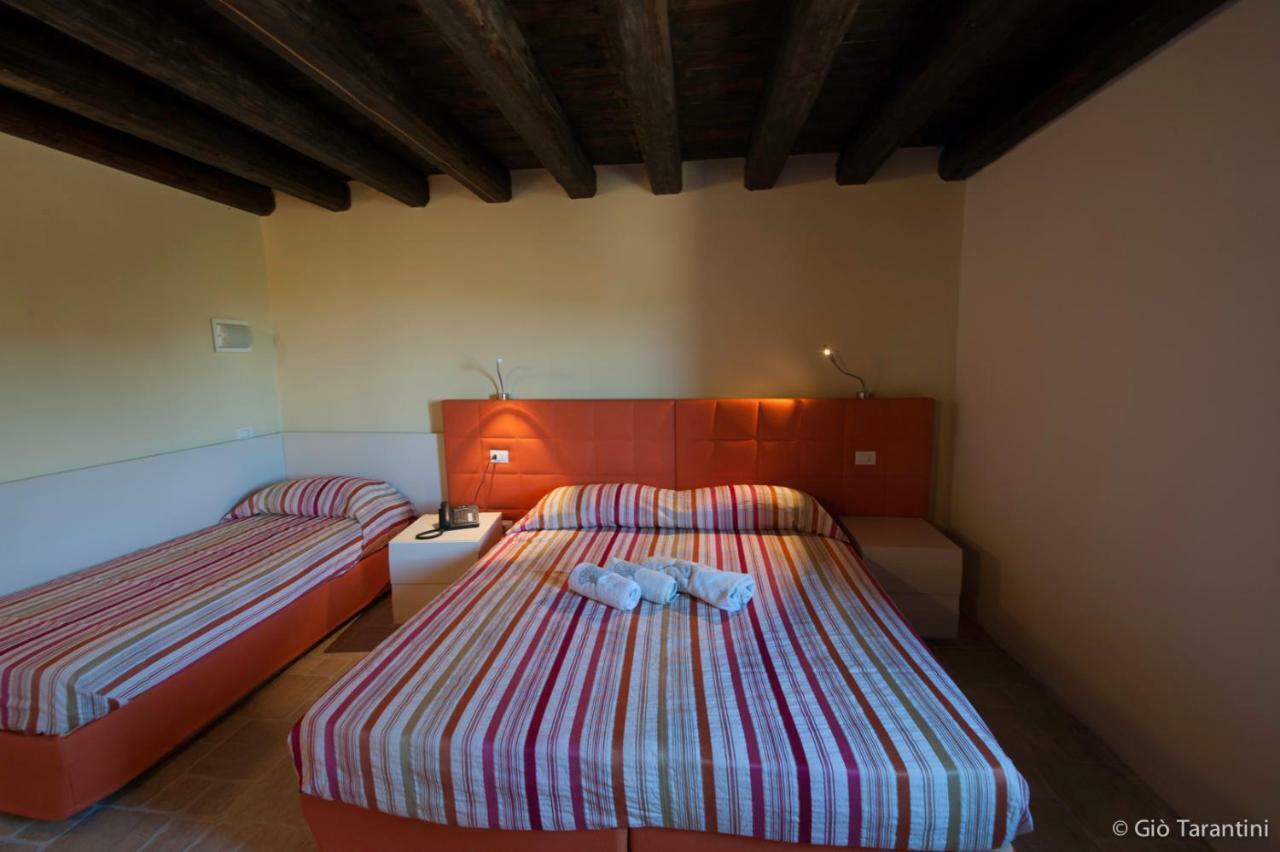 Liscia Country Relais Vendégház Sant'Antonio di Gallura Kültér fotó