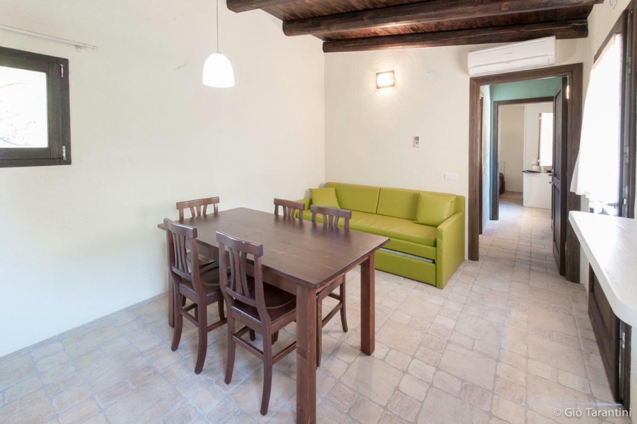 Liscia Country Relais Vendégház Sant'Antonio di Gallura Kültér fotó